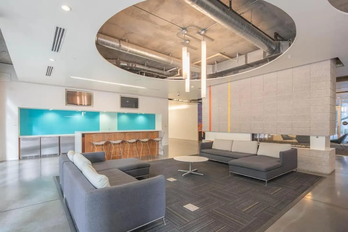 Charming 2Bd - Central Downtown - Gym, Pool, Parking Phoenix